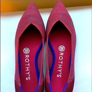 Rothys- Size 6.0 Crimson Heather pointed toe flat